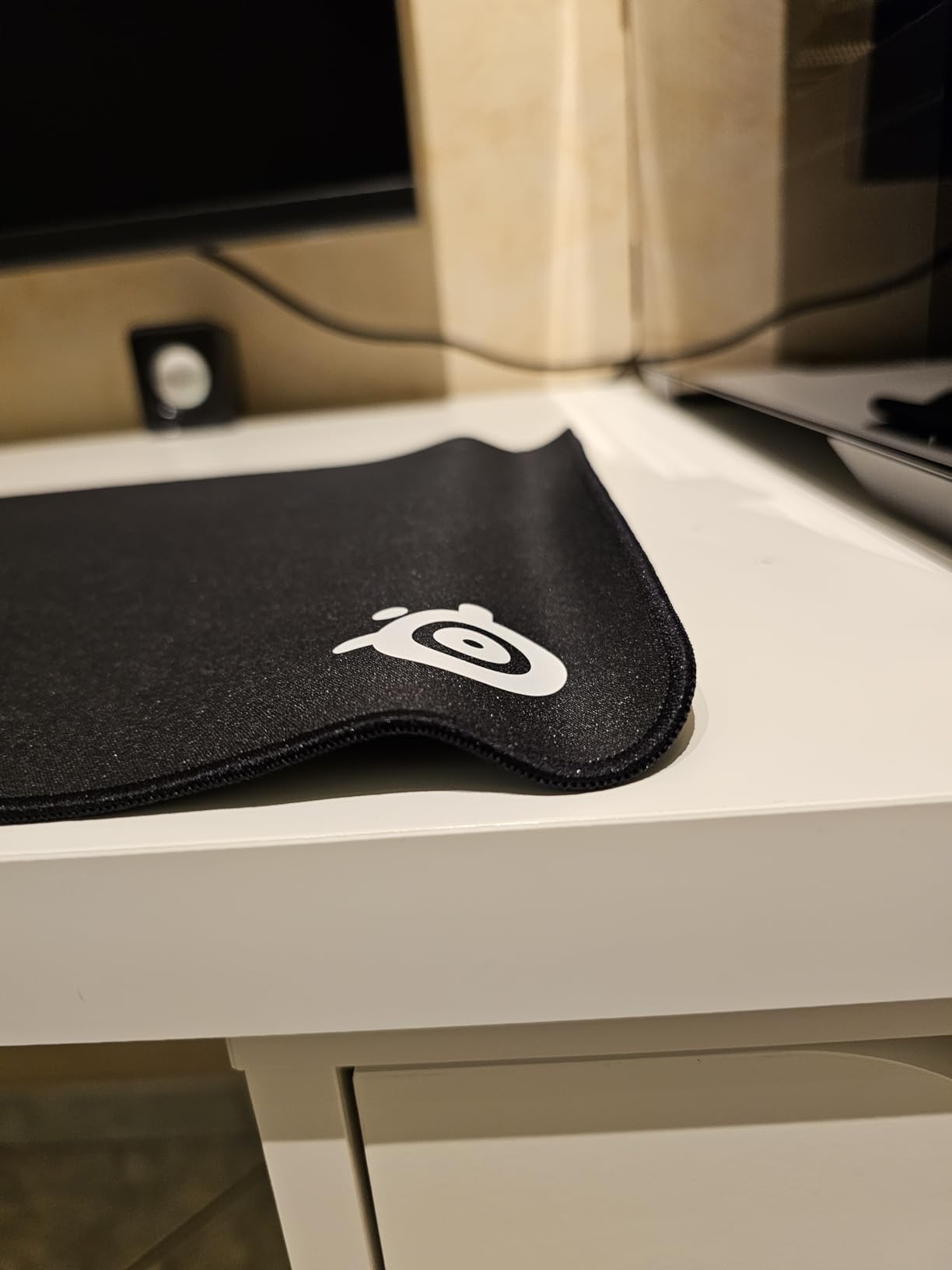 SteelSeries QcK Prism Cloth tappetino gaming RGB XL 900x300