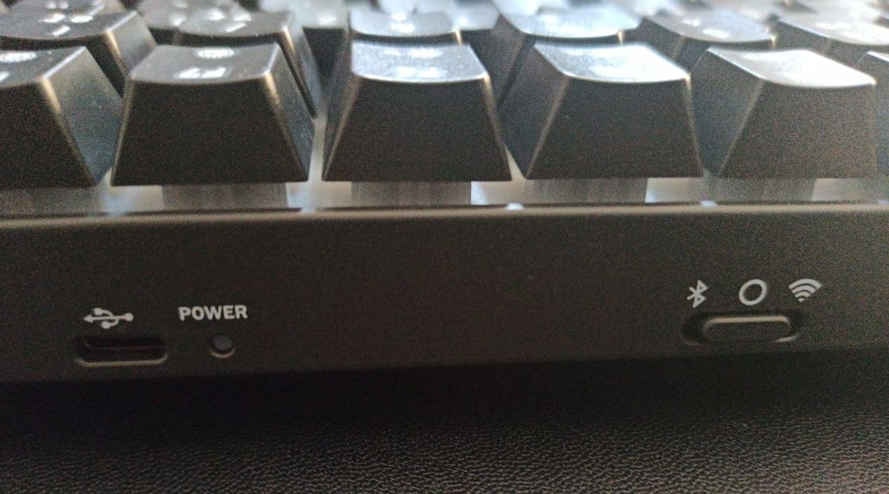 Cherry Xtrfy K33 Compact Tastiera Wireless DE Nera 75%