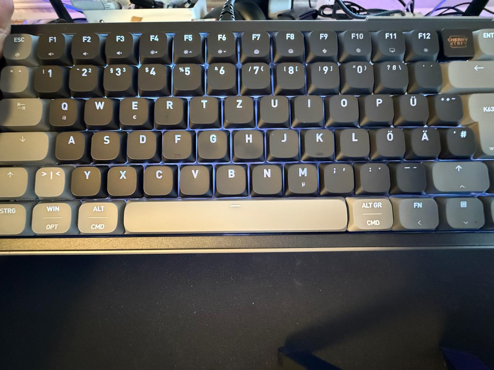 Cherry Xtrfy K63W Pro Tastiera Gaming 70% DE QWERTZ UWB