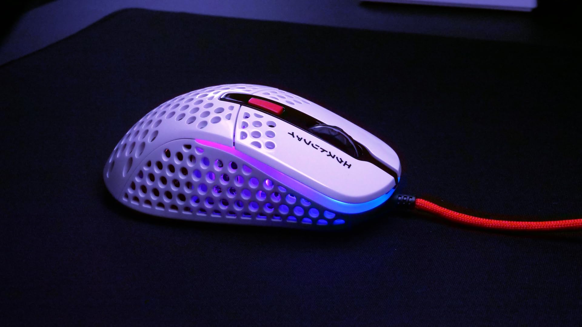 Xtrfy M4 RGB mouse cablato Tokyo 16000 CPI leggero
