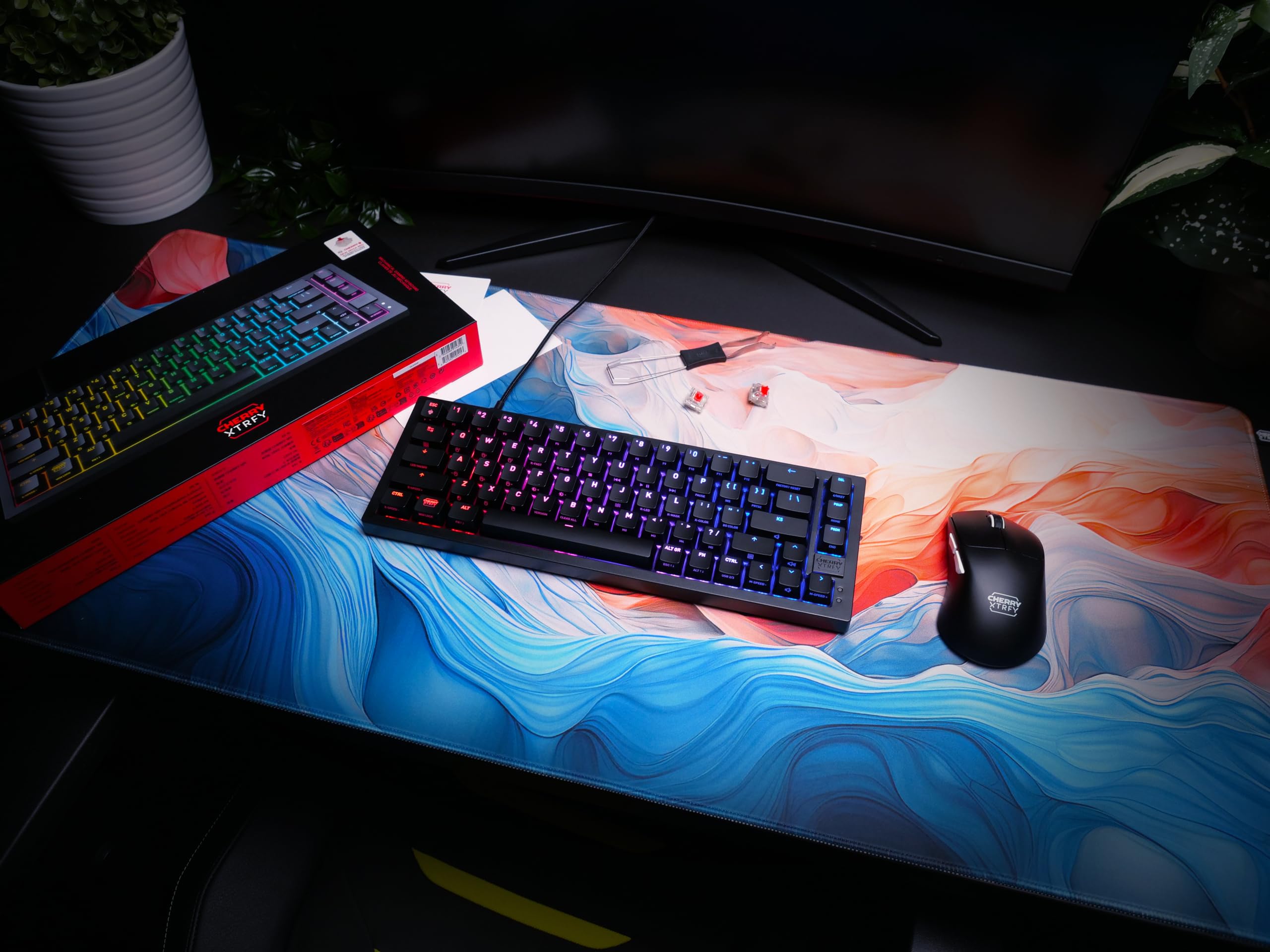 Xtrfy K5V2 Compact tastiera meccanica 65% nera UK