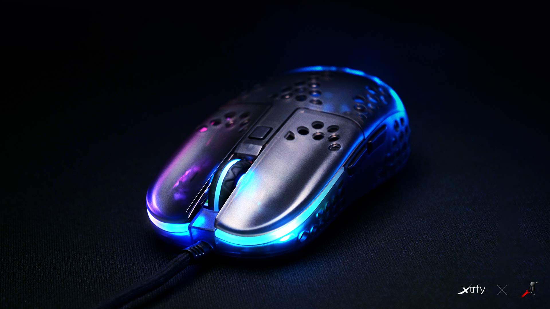 Xtrfy MZ1 Zy Rail mouse gaming con filo Pixart 3389 RGB