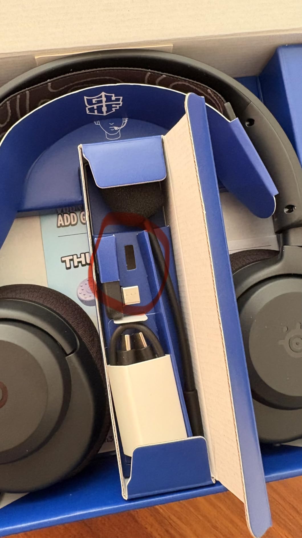 SteelSeries Arctis Nova 3P cuffie wireless nero 40h PS5 PC
