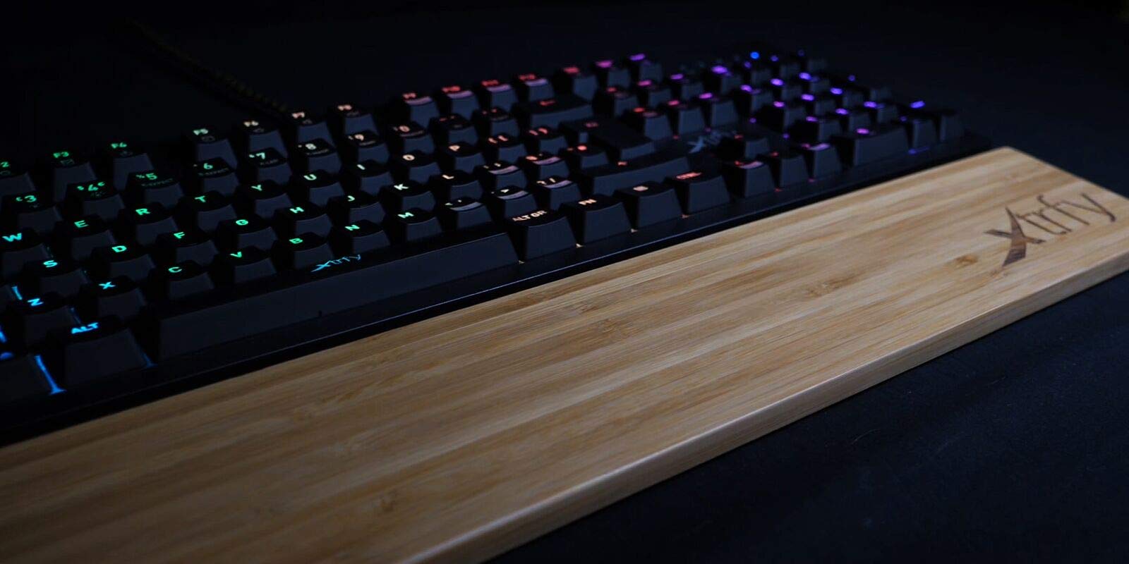 Xtrfy WR2 poggiapolsi bambù full-size ergonomico