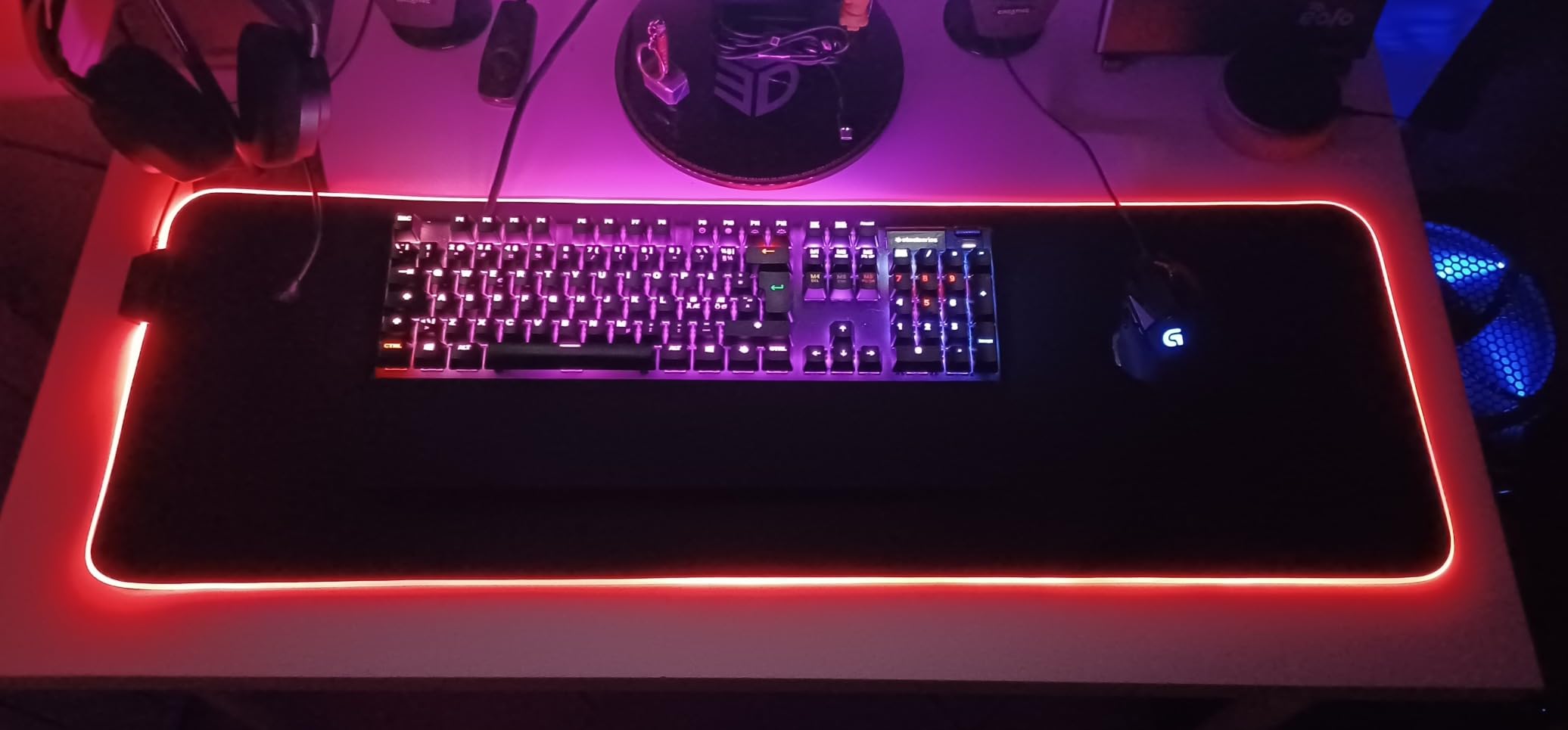SteelSeries QcK Prism Cloth tappetino gaming RGB XL 900x300