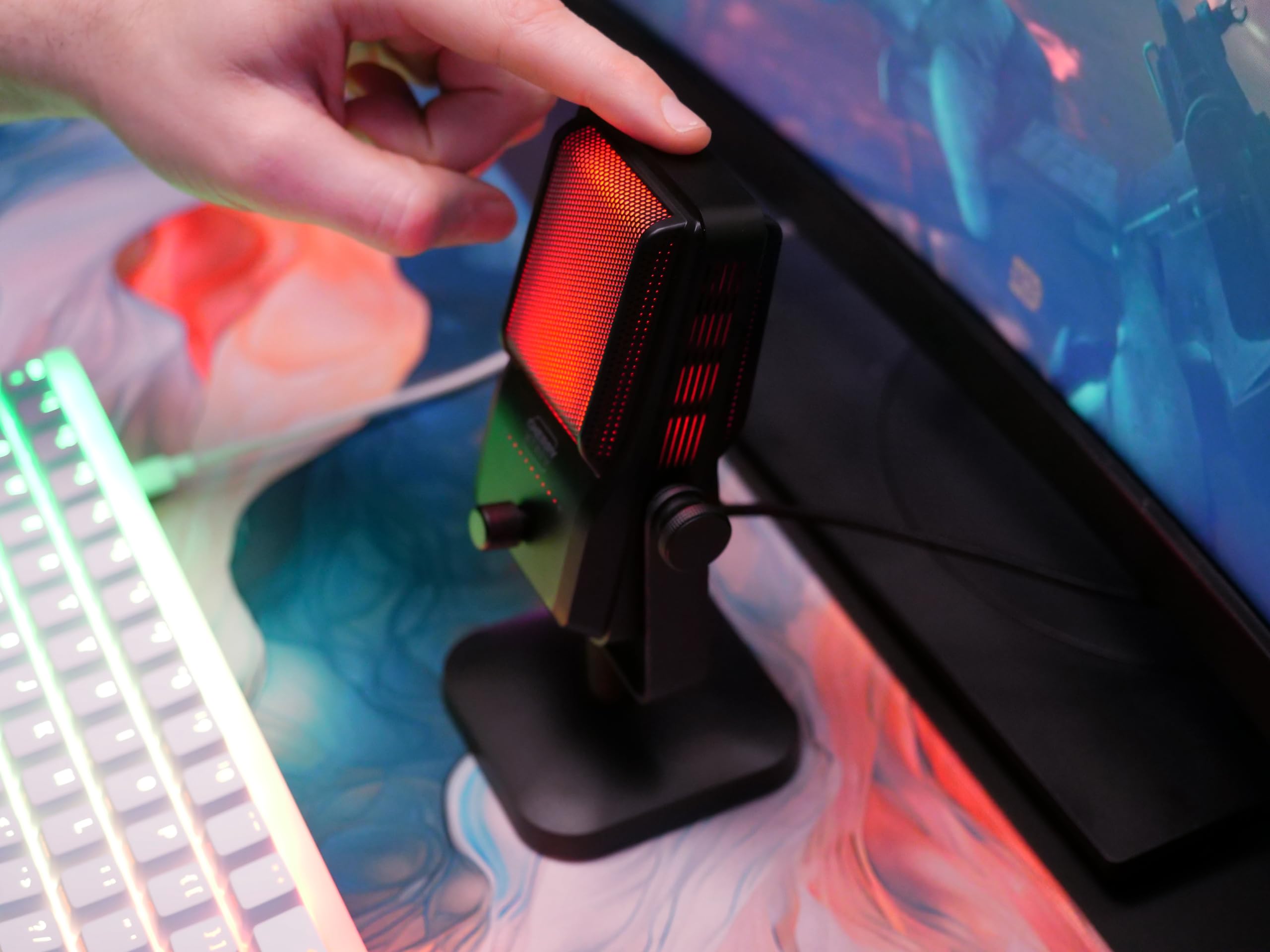 CHERRY XTRFY Ngale R Microfono USB Nero Cardioide RGB