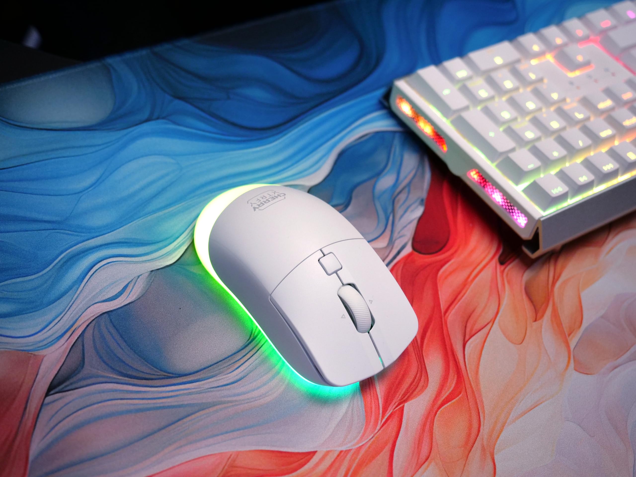 Cherry Xtrfy M50 Wireless Mouse Gaming Bianco RGB