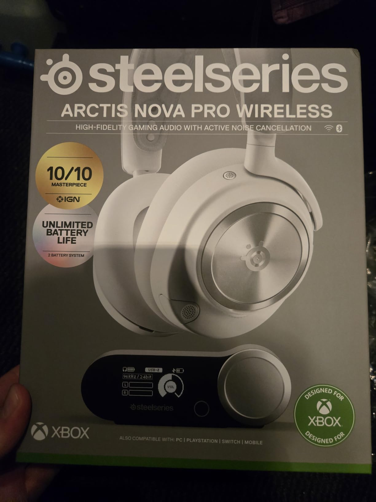 SteelSeries Arctis Nova Pro X cuffie wireless bianche ANC