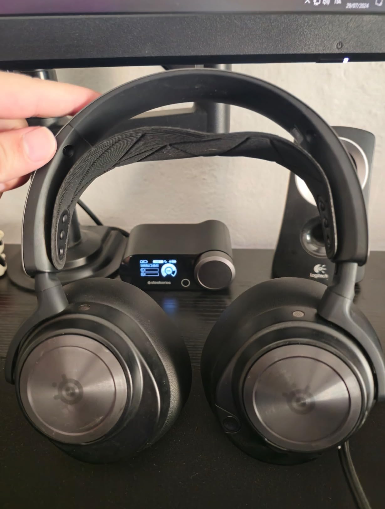 SteelSeries Arctis Nova Pro cuffie gaming wireless nero