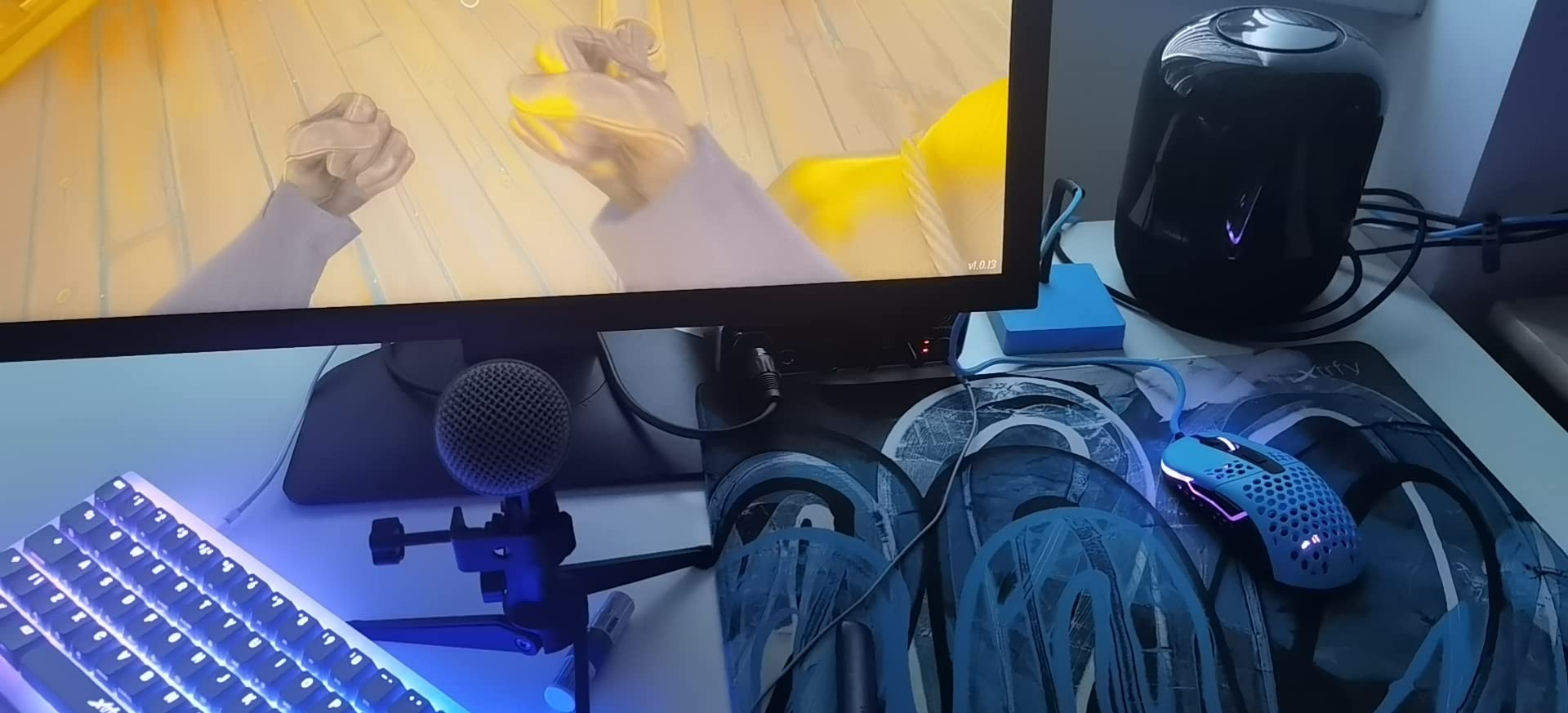 Xtrfy B4 mouse bungee portacavo nero antiscivolo